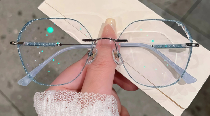 Esther (Non-Prescription) 